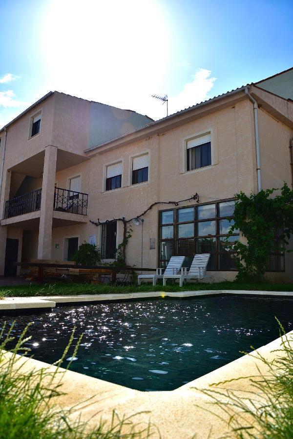 Donde Victor Luna Granja de Moreruela ภายนอก รูปภาพ